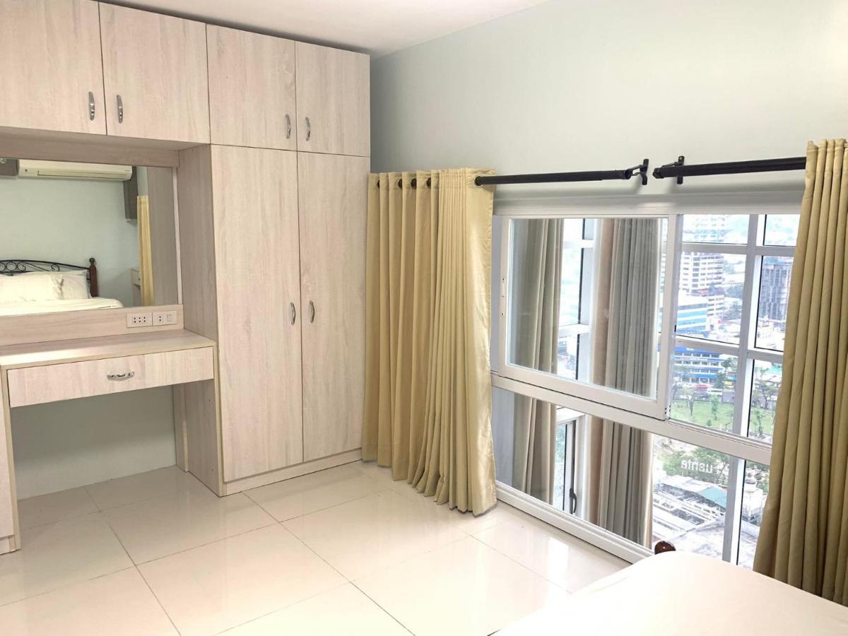 2 Bedroom Condo Unit With City And Mountain View 宿务 外观 照片
